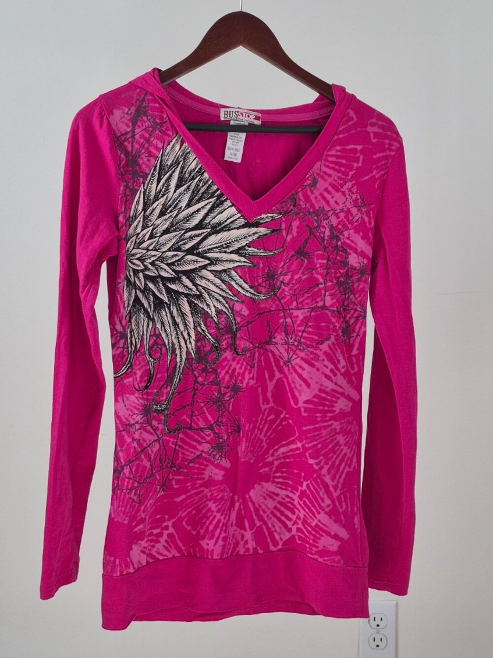 Bus Stop Hooded Top Womens M Y2K Rhinestone Angel Wings Graphic Long Sleeve